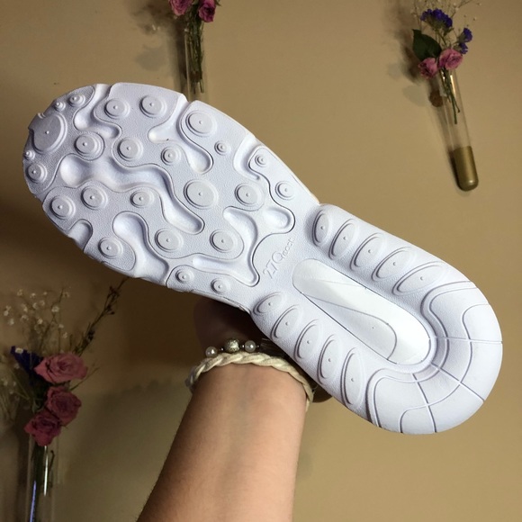 Nike Air Max 270 React SE ‘Bubble Wrap’ - NEW - Picture 5 of 7